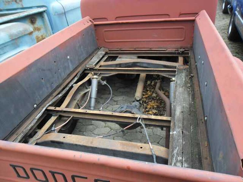 Dodge Verkauft : Pick up 1950/6 Zylinder-Flathead