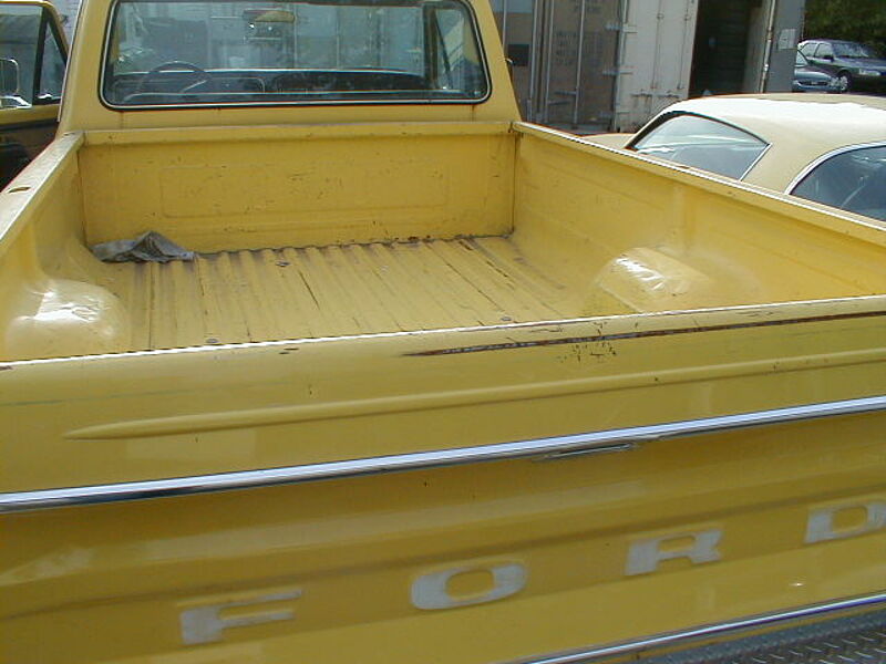 Ford Verkauft : Pick-Up F250 Klima V8 Automatic