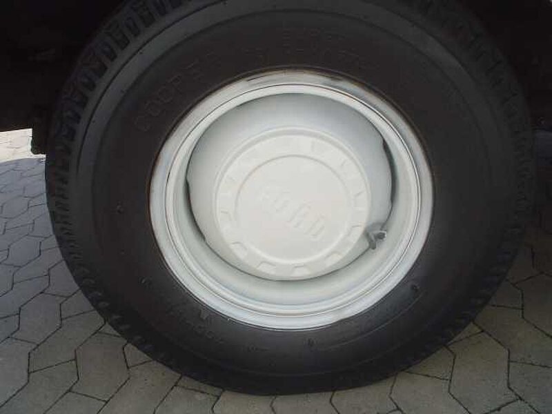 Ford Verkauft : Pickup F 100 V8 Custom Cab. 1964