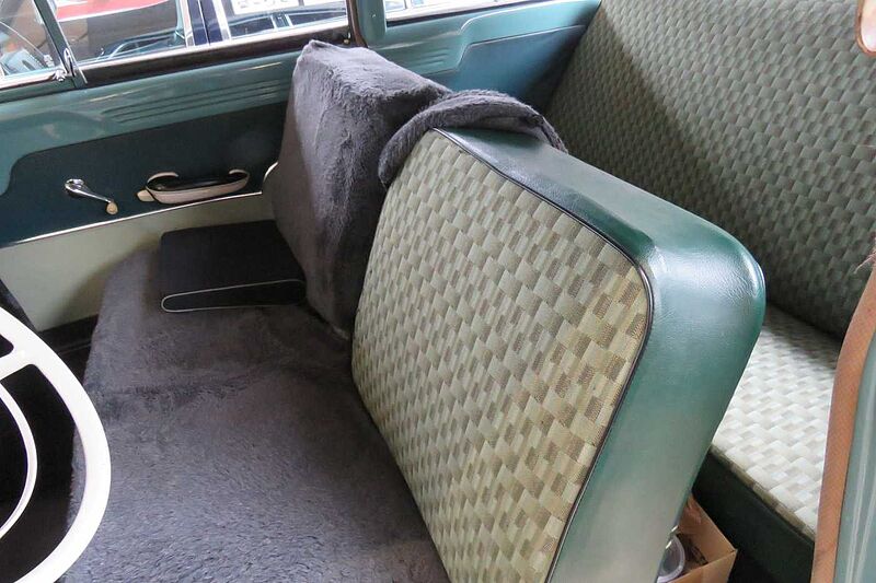 Ford Verkauft : Taunus 17M P2 Standard 2-türig