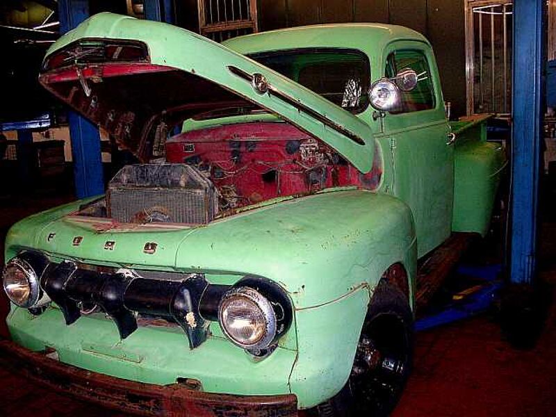Ford Verkauft : F 1 Pickup V8 1952