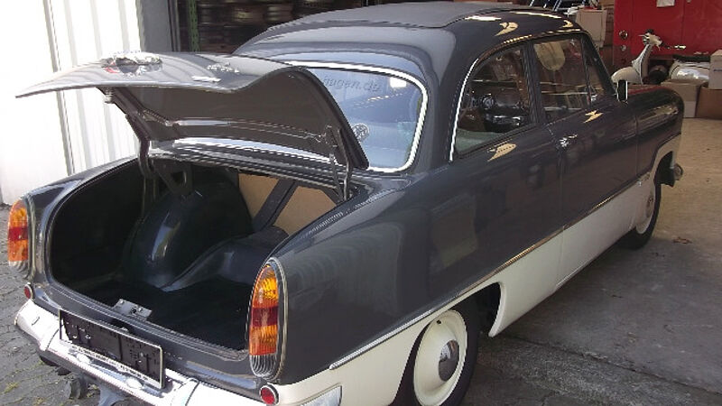 Ford Verkauft : Taunus 12M G 13 AL Weltkugel / Faltdach / AHK