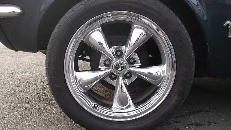 Ford Verkauft : Mustang Coupe V8 1967 Schaltwagen