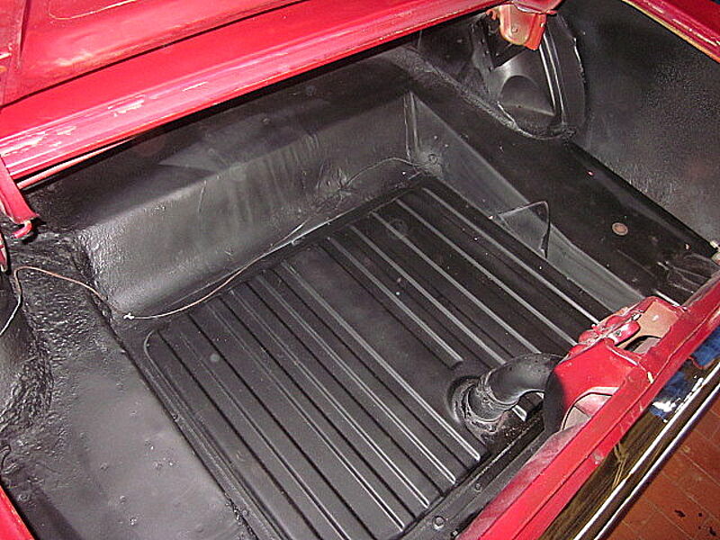 Ford Verkauft : Mustang Coupe V8 1967 Automatic/neuer Motor