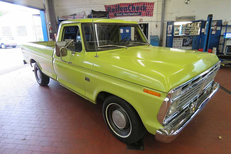 Ford Verkauft : F100 Pick up 1974 Custom V8 Automatic/TÜV