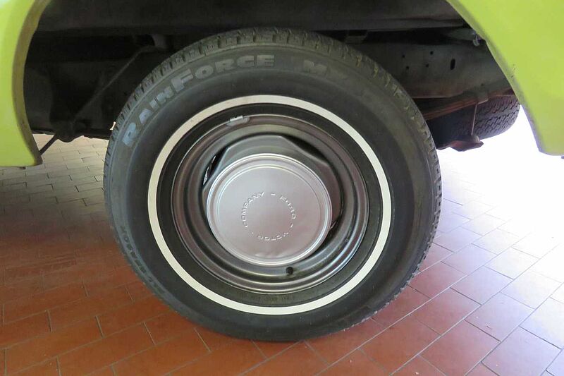 Ford Verkauft : F100 Pick up 1974 Custom V8 Automatic/TÜV