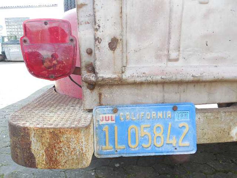 Ford Verkauft : F100 Pick up Truck V8 / 1956 / Kalifornien