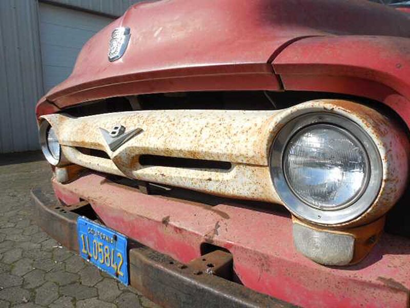 Ford Verkauft : F100 Pick up Truck V8 / 1956 / Kalifornien