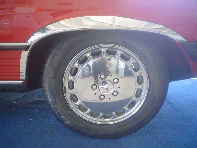 Mercedes-Benz Verkauft : 560 SL W107 Automatic , Roadster/ Klima/ Leder/ TOPZUSTAND