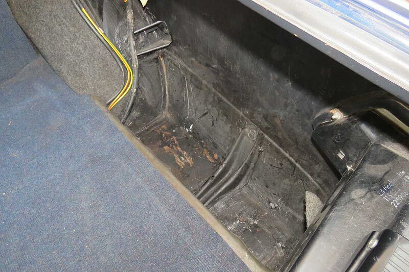 Mercedes-Benz Verkauft : W 116 450 SEL 6.9 V8 Automatic / Klima