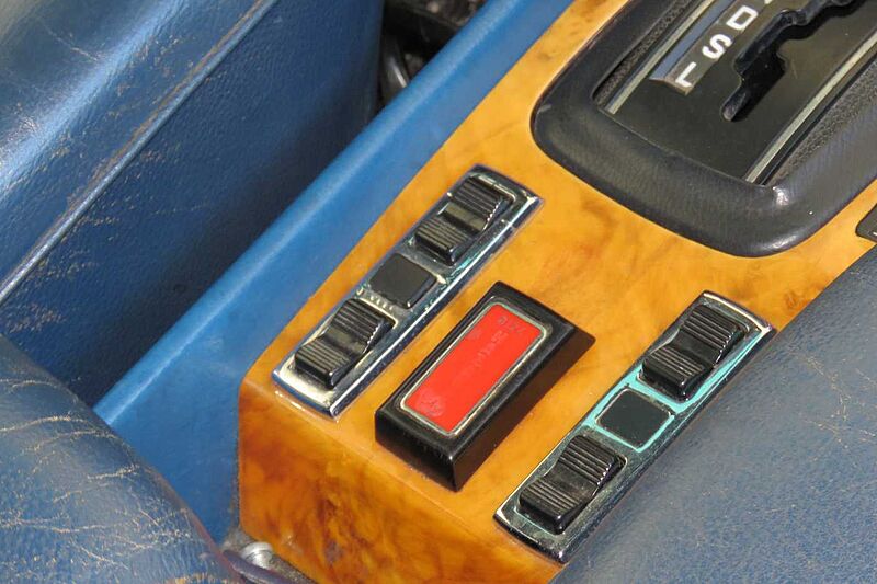 Mercedes-Benz Verkauft : W 116 450 SEL 6.9 V8 Automatic / Klima