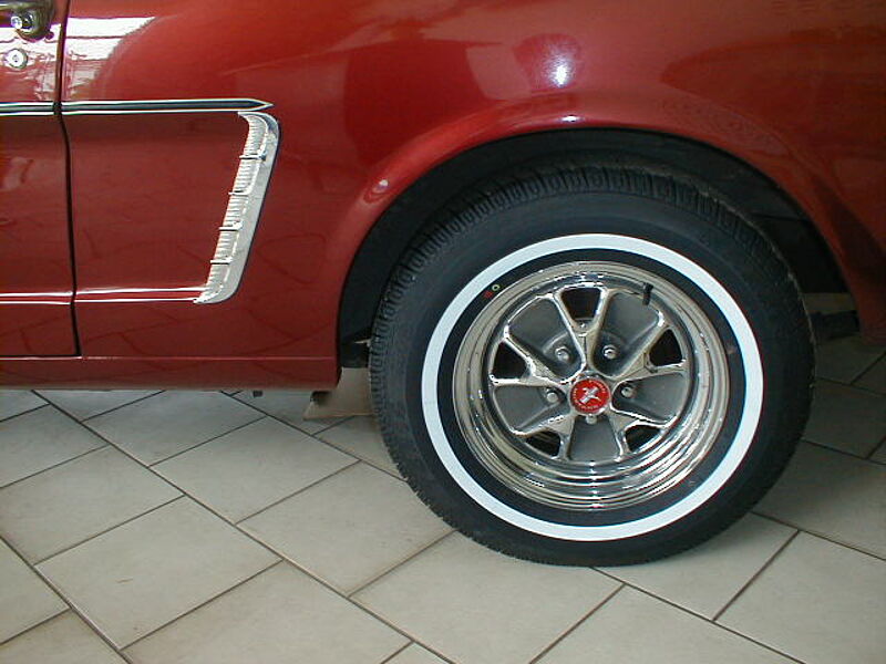 Ford Verkauft : Mustang 1965 V8 Coupe, Automatic