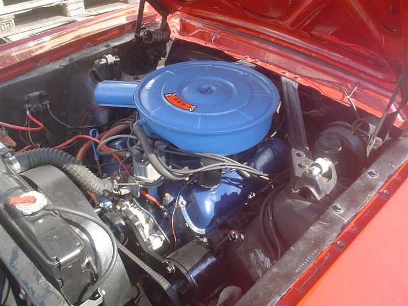 Ford Verkauft : Mustang Coupe 1966 / 4,7Ltr.  V8 California
