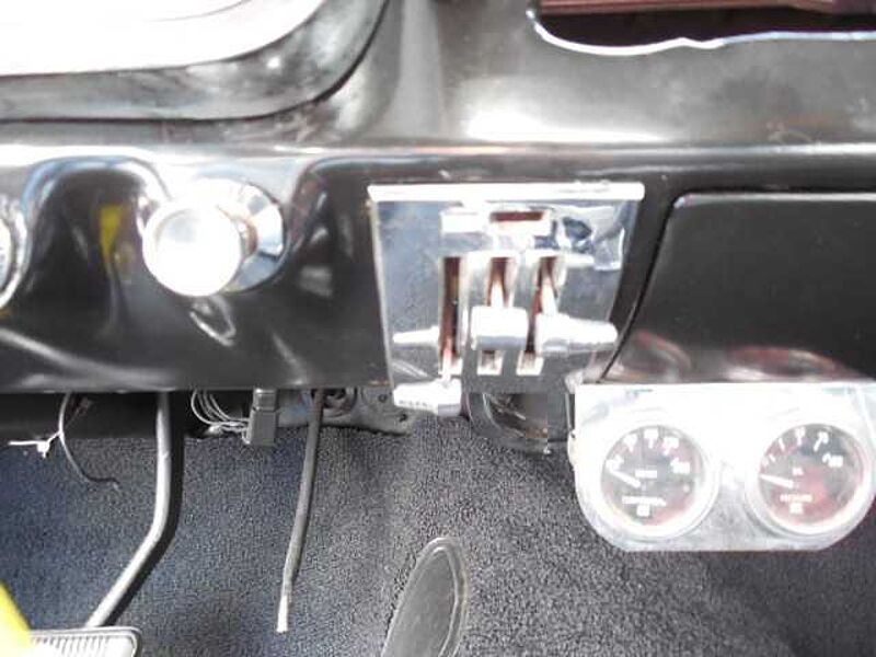 Ford Verkauft : Mustang V8 Coupe 1966 Automatic / Shelby Stripes