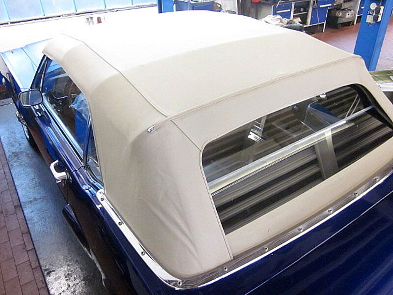 Ford Verkauft : Mustang 1966 V8 Cabrio Automatic / elektr. Verdeck / Black Plate