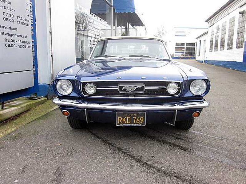 Ford Verkauft : Mustang 1966 V8 Cabrio Automatic / elektr. Verdeck / Black Plate