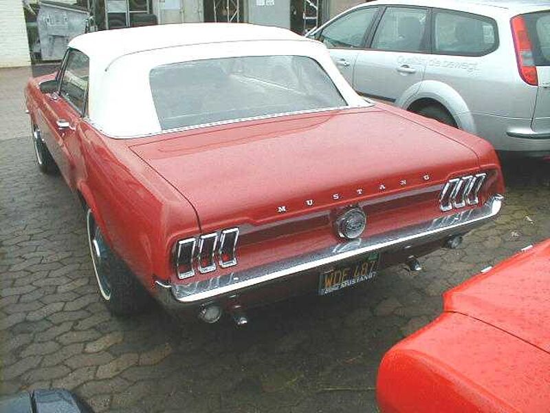 Ford Verkauft : Mustang Cabrio V8 Automatic/ eletr. Dach