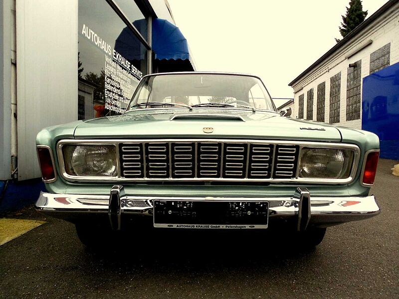 Ford Verkauft : Taunus 20 M TS / P7a 2300 S Coupe / 1. Hdn.