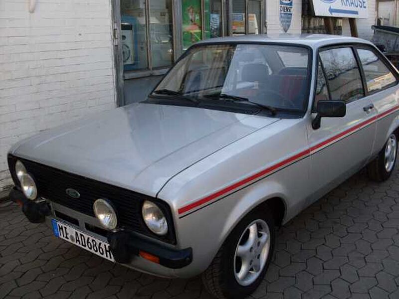 Ford Verkauft : Escort 1,3 L Avus/ H- Zulassung, TüV Neu