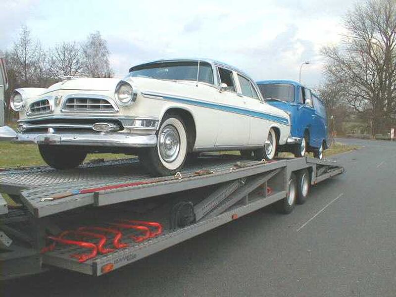 Chrysler VERKAUFT : New Yorker 1955 de Luxe 5.5 Ltr. Hemi-V8, Filmauto in 'Der Vorleser'mit Kate Winslet