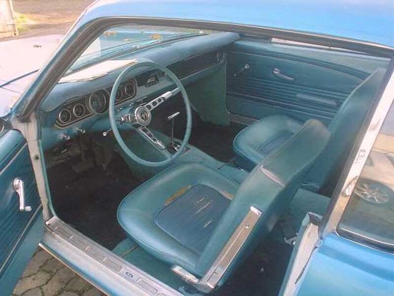 Ford Verkauft : Mustang V8 Automatic