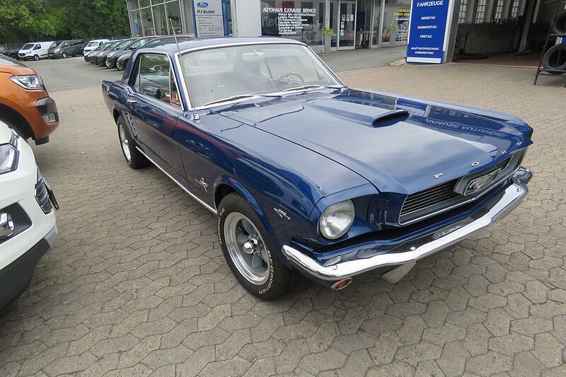 Ford Verkauft : Mustang Coupe V8 1966 Automatic/ Kalifornien