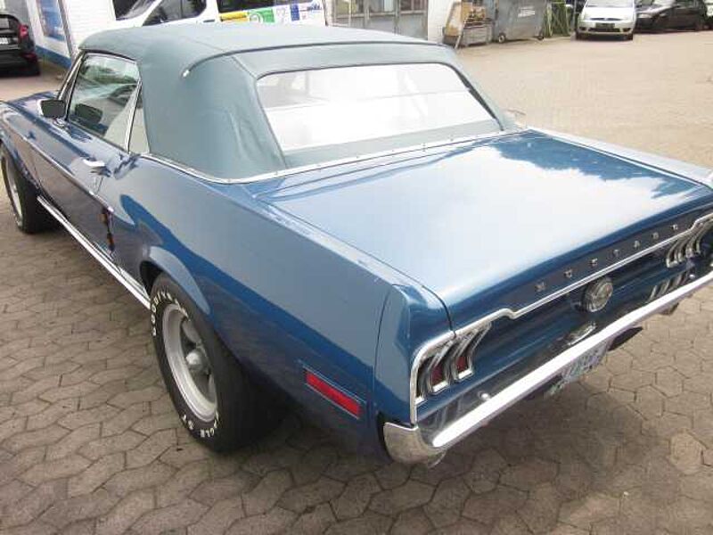 Ford Verkauft : Mustang Cabrio 1968 V8 Automatic/elektr. Dach/Klima