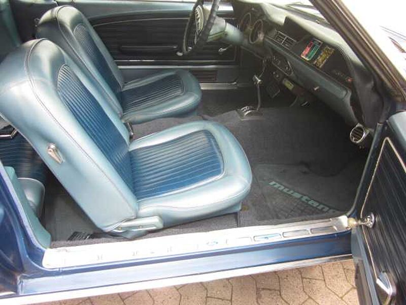 Ford Verkauft : Mustang Cabrio 1968 V8 Automatic/elektr. Dach/Klima