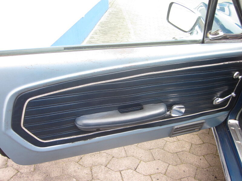 Ford Verkauft : Mustang Cabrio 1968 V8 Automatic/elektr. Dach/Klima