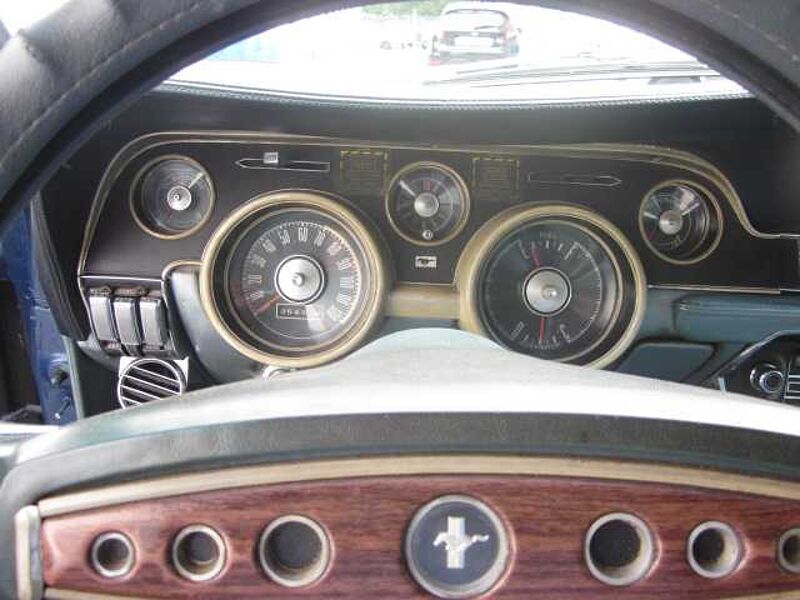 Ford Verkauft : Mustang Cabrio 1968 V8 Automatic/elektr. Dach/Klima