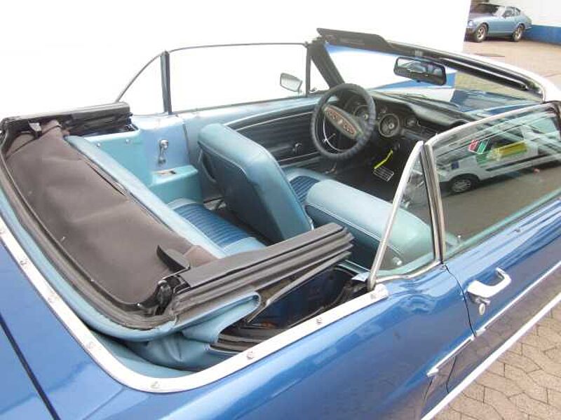 Ford Verkauft : Mustang Cabrio 1968 V8 Automatic/elektr. Dach/Klima