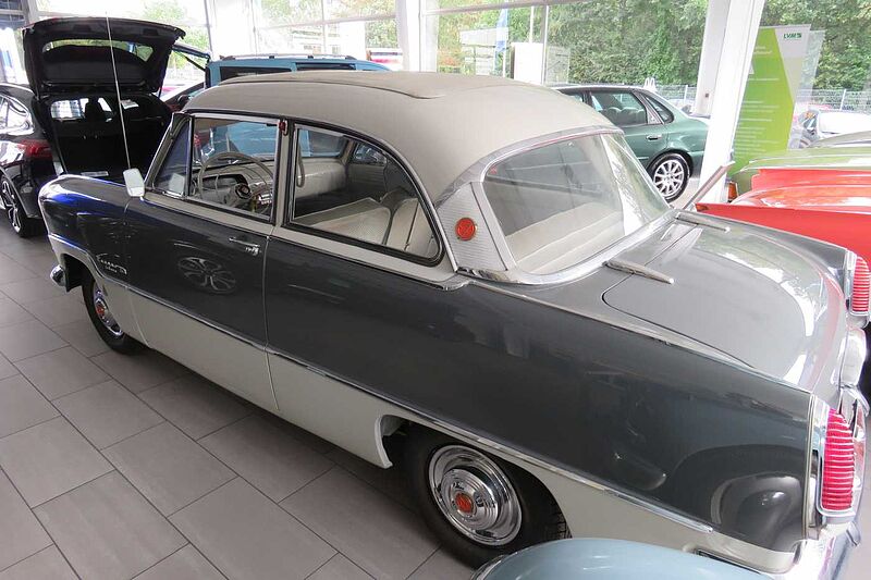 Ford Taunus 15M de Luxe 1957 2. Hdn. 29TKM Faltdach