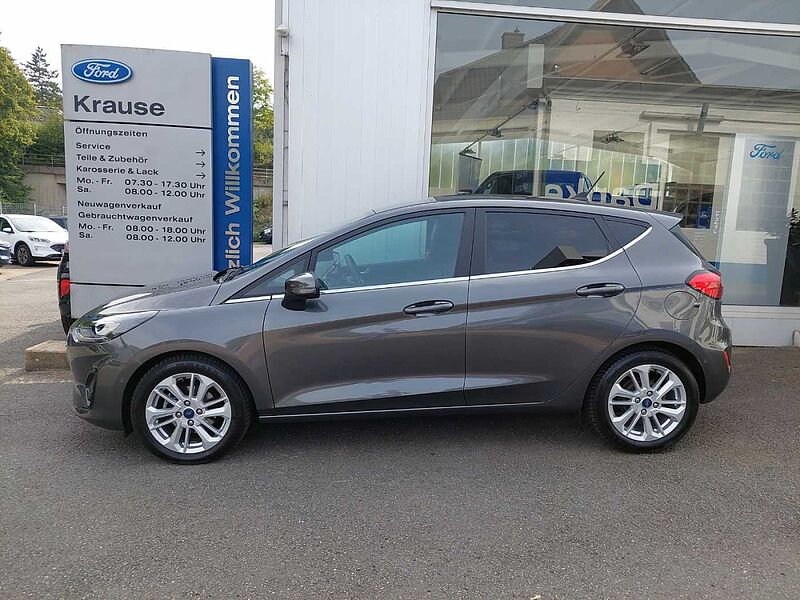 Ford Fiesta 1.1 TITANIUM Navigation RF-Kam.