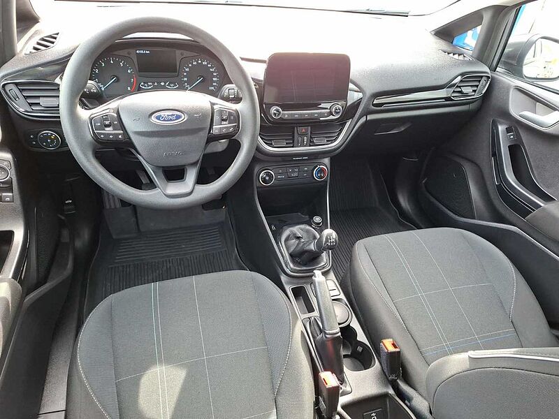 Ford Fiesta 1.1 Cool & Connect 63kw LM