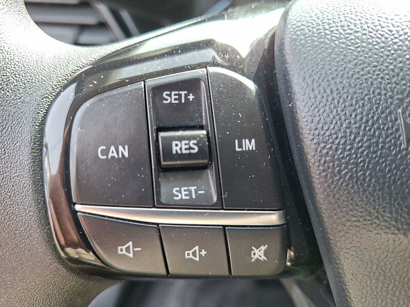 Ford Fiesta 1.1 Cool & Connect 63kw LM