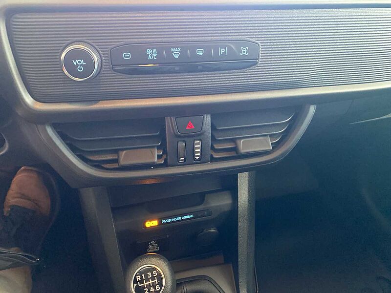 Ford Transit Courier Kasten Trend