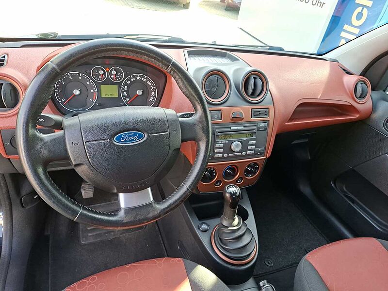 Ford Fiesta Style 3-türig Klima
