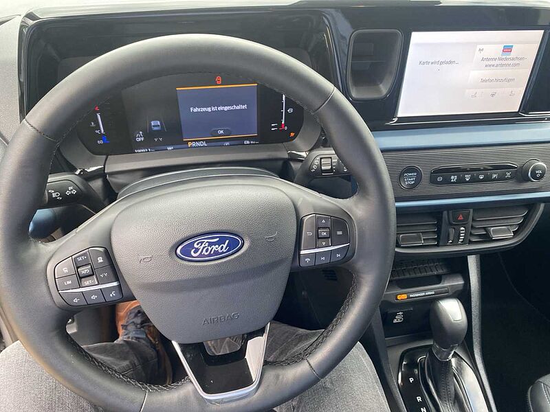 Ford Tourneo Courier Automatic Active