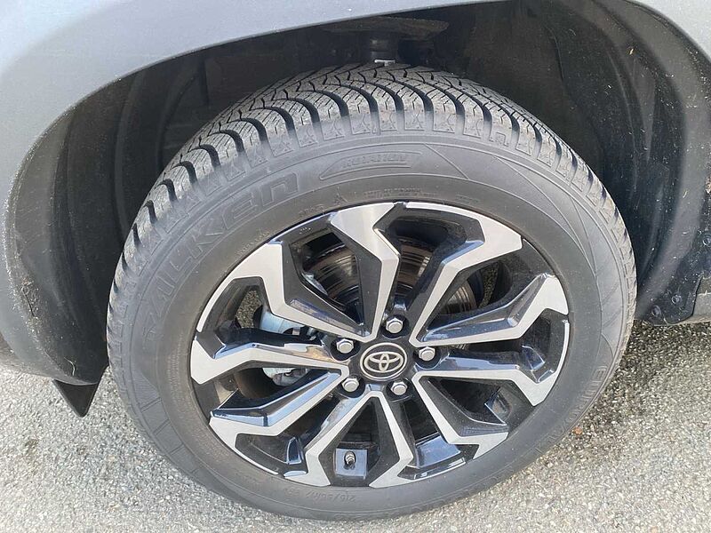 Toyota Yaris Cross Automatic Hybrid 11TKM