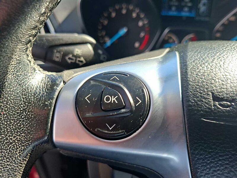 Ford Kuga 1.5 Titanium 1. Hdn. AHK