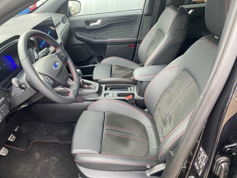 Ford Kuga 1.5 ST-Line X  Pano AHK B&O