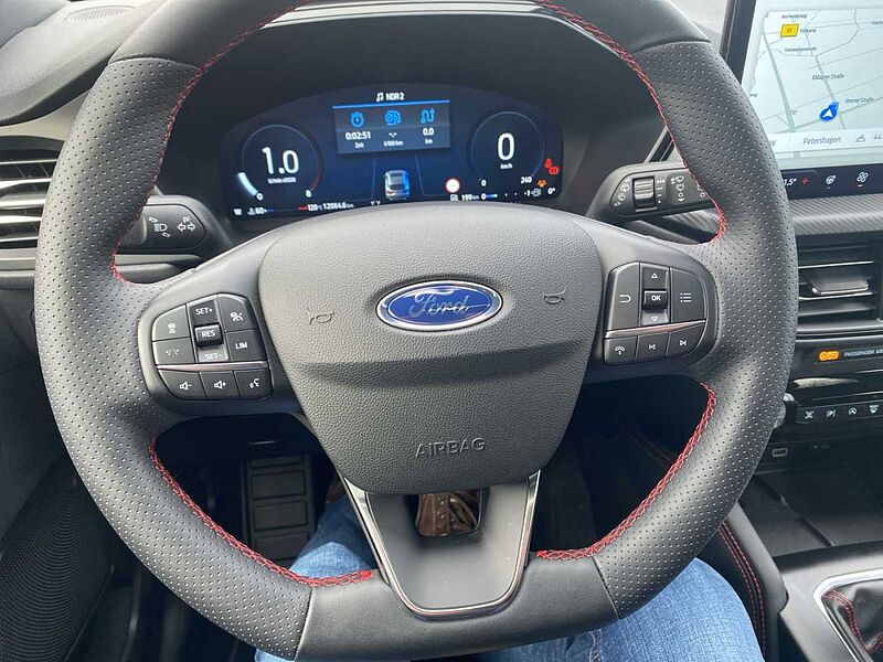 Ford Kuga 1.5 ST-Line X  Pano AHK B&O