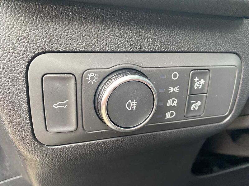 Ford Kuga 1.5 ST-Line X  Pano AHK B&O