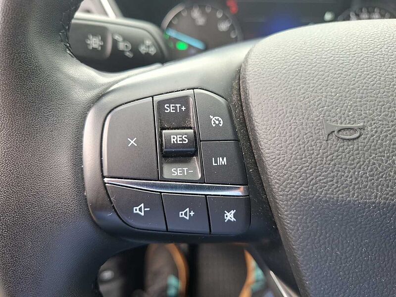 Ford Kuga Cool & Connect Navi WiPa Allseason