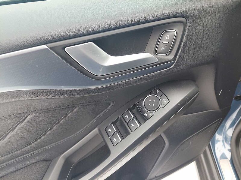 Ford Focus Active Automatic AHK