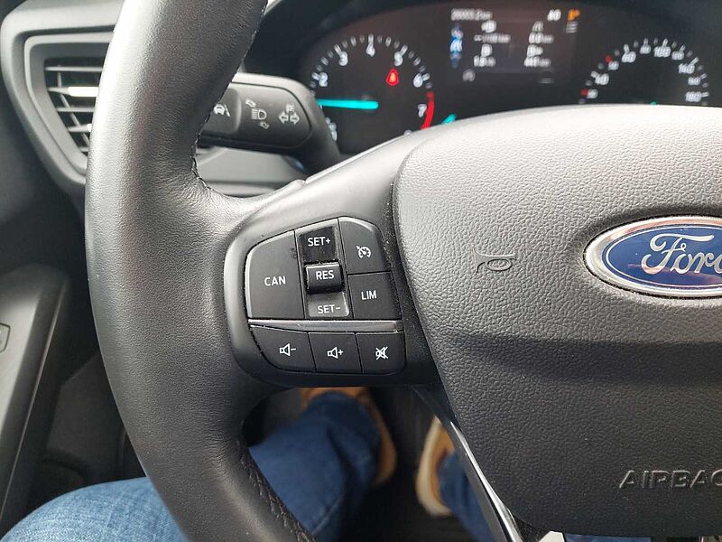 Ford Focus Active Automatic AHK