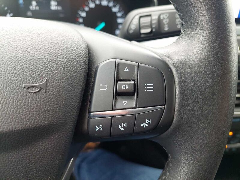 Ford Focus Active Automatic AHK