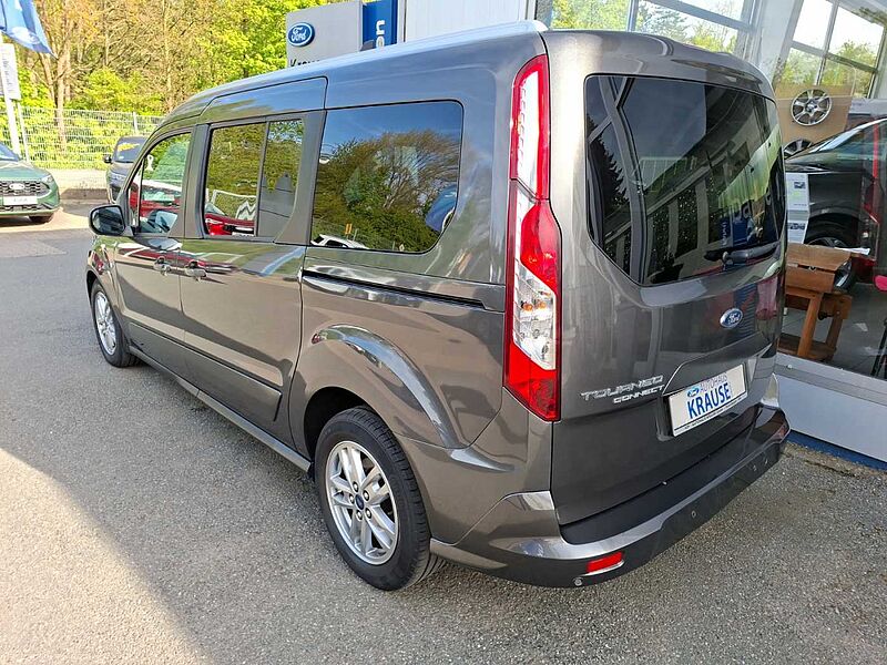Ford Connect Grand Tourneo Titanium AHK Pano
