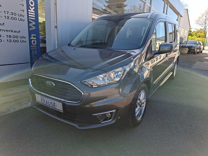 Ford Connect Grand Tourneo Titanium AHK Pano