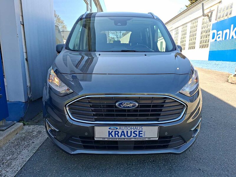 Ford Connect Grand Tourneo Titanium AHK Pano
